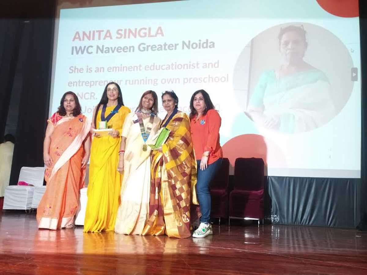 नवीन इनर व्हील क्लब की अध्यक्ष बनी अनीता सिंगला